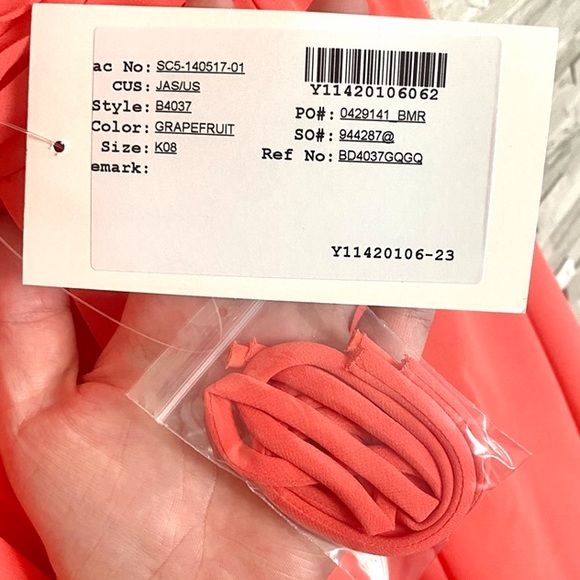 Coral knee-length bridesmaid dress - Picture 5 of 7